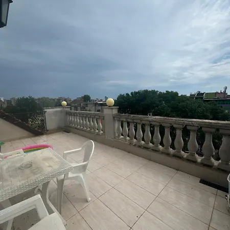 Residensia Bahami Hotel 3*